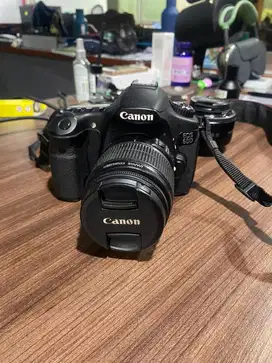 Dijual kamera DSLR 60D