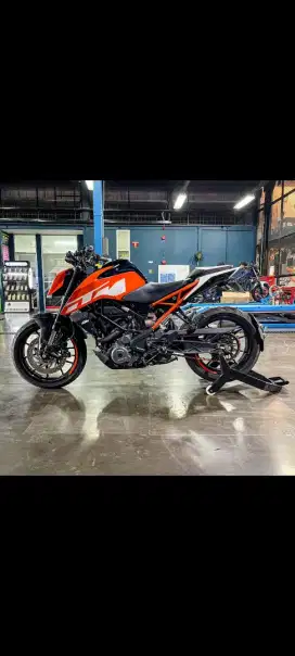 Jual ktm duke 250 tahun 2019