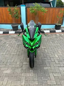 Kawasaki NINJA ZX 25 R ABS