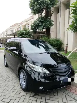 Honda Elysion 3.0 V6 2004 matic Mulus terawat siap pakai !