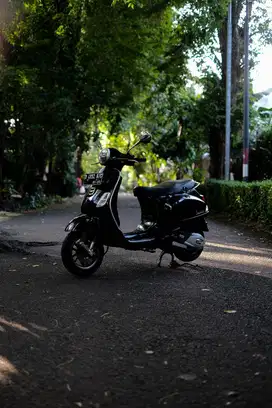 PIAGGIO VESPA MATIC LX 125 IGET FACELIFT 2019 BISA KREDIT