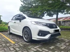 Jazz RS CVT 2020