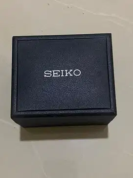 Jam tangan Mesin otomatis Seiko 4 r 36 Original