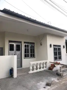 Rumah kost putri 5 kamar kamar mandi dalam