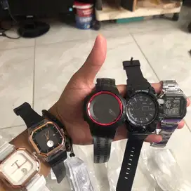 Borong semua jam tangan baru nya sisa 3 unit lagi normal siap pake