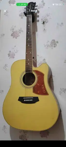 Jual gitar akustik elektrik merk Cole Clark (NEGO)