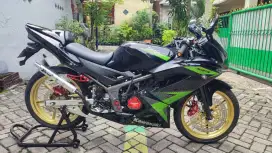 Kawasaki ninja rr new 2013 full modif