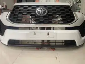 Bumper Depan Innova Zenix G Copotan (aoriginal) sebulan pake