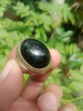 Batu Giok Hitam