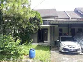 Sewa Rumah Eksklusif Aman di Grand Sharon Residence, Metro Bandung