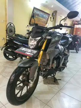 New CB 150 R/New CB150R Berkualitas 2023-Odomtr 9.000 KM-plaza motor