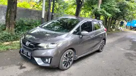 Honda Jazz RS AT 2016