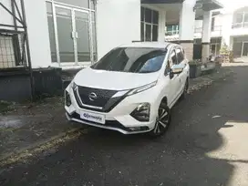 Pajak Panjang - NISSAN LIVINA 1.5 NEW VL BENSIN A/T 2019 PUTIH