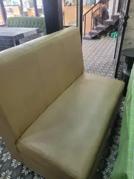 Sofa ex. Cafe resto dijual
