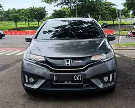 HONDA JAZZ 1.5 RS CVT 2015