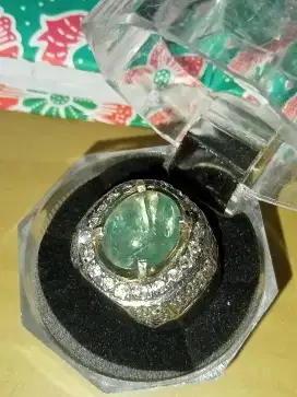 Zamrud emerald 4,72crt