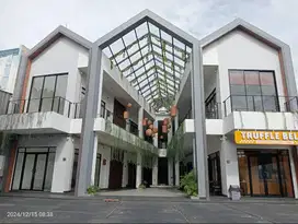 Sewa ruko / kantor / gerai F&B elegan di Graha Raya District52