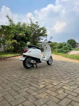 FOR SALE VESPA SPRINT 150 3V 2014