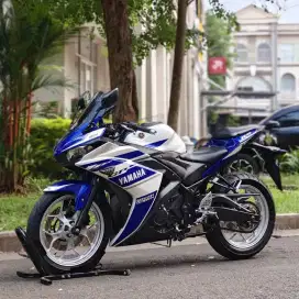 YAMAHA R25 BLUE GP 2015 KM LOW SANGAT MULUS PAJAK HIDUP