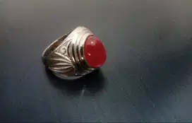 Cincin Batu Giok Merah