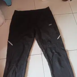 Trackpants brand LECAF