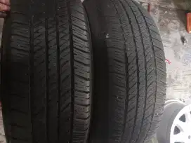 Bridgestone dueler HT 265 65 R17