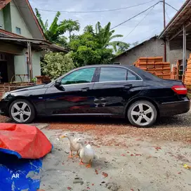 Mercedes-Benz E200 CGI BLUE EFFICIENCY W212 TH2012 Bensin