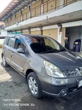 Nissan Grand livina 2008 Bensin