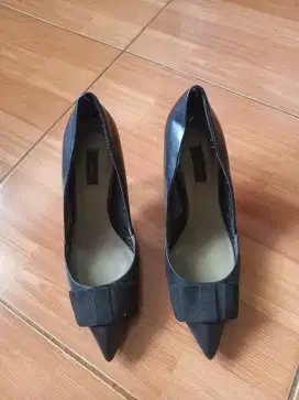 Sepatu wanita bekas ( zara ori )