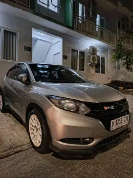 Rental Mobil HRV matic dll