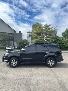 Toyota Fortuner 2006 Bensin