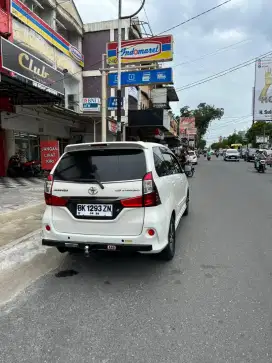 Di jual avanza veloz 2018 1,5 MT