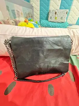 Preloved tas murah Zara kondisi pemakaian normal