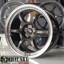 Advan RG-D2 Flowforming R18 Ej Titan Machine
