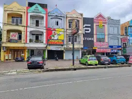 Ruko dkt Taman Yasmin