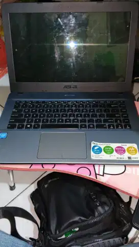 Laptop asus x441n ram 2GB HDD 500GB