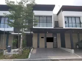 New Minimalis Rumah Northwest Central Citraland Lokasi Depan Danau