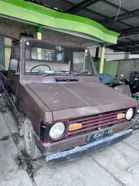 Kijang komando pick up