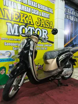 Scoopy fi 2015 bisa kredit AJM