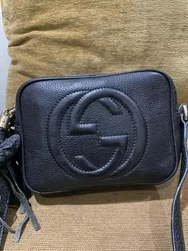 Gucci soho mini slingbag black leather (sale) net price