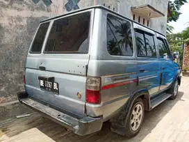 Kijang Grand Ekstra SGX Th 1995, warna abu2 42jt