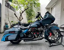 Harley Davidson Road Glide Custom NIK 2013