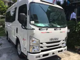 Isuzu Giga Microbus Astra Standar Cakep Putih Mutiara