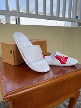 Sandal Broslides Brodo White Red Edition Baru Original