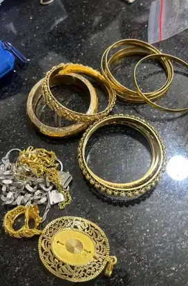 Terima jual emas perhiasan dan logam mulia