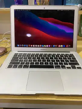 Forsale Macbook Air 13 thn 2014