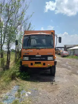 Mitsubishi fuso  fighter HD