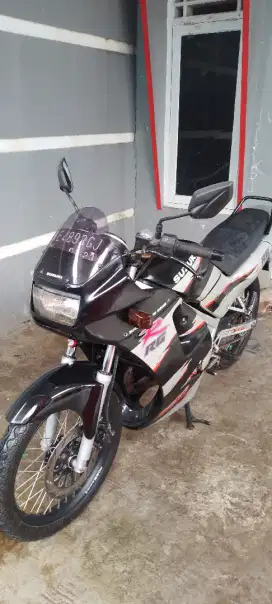 Suzuki RGR tahun 1996