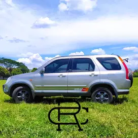 Honda CR-V  AWD 4x4 4WD 2000cc automatic CBU tahun 2003