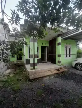 Disewakan rumah pal 6 bumi melati indah